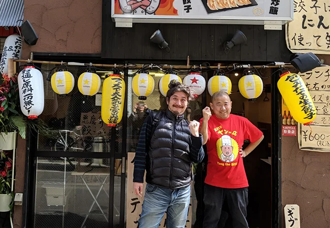 No.23 中華料理店様の店外装飾用9号長型ビニール提灯を製作いたしました。