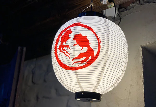 No.52 店舗装飾用13号丸型ビニール提灯を製作いたしました。
